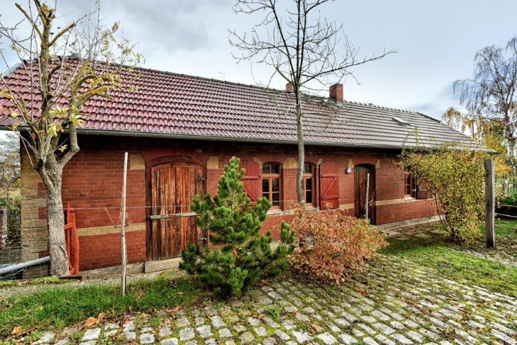 Ferienhaus "Alter Gueterschuppen" Наумбург Экстерьер фото